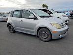 Scion xA 2005
