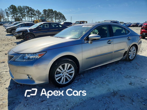 Lexus ES 2015 - Image 1 of 12