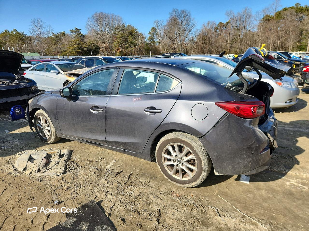 Mazda 3 2016