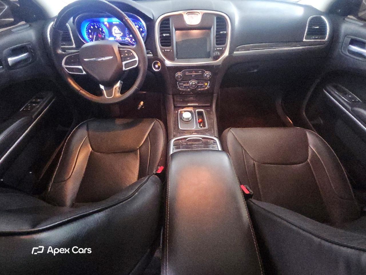 Chrysler 300 2018