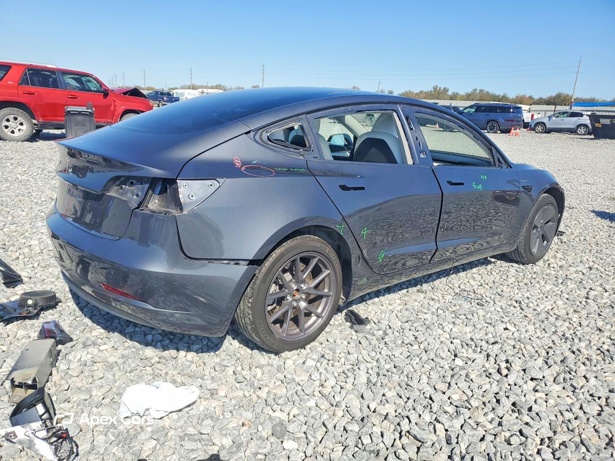 Tesla Model 3 2023