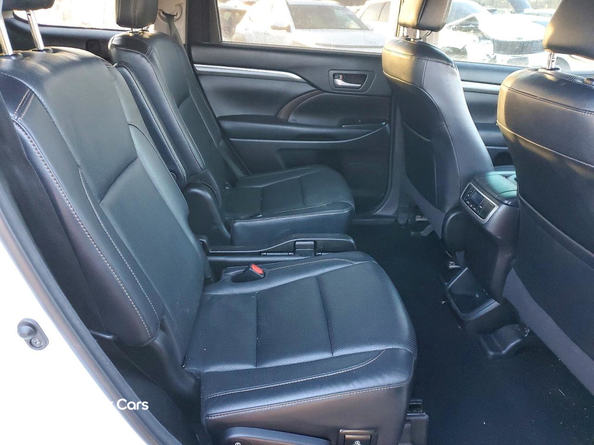 Toyota Highlander 2018