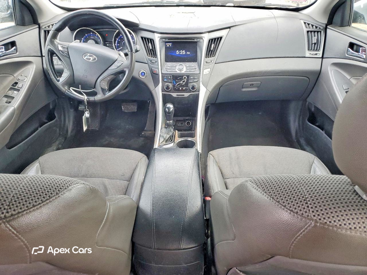 Hyundai Sonata 2013
