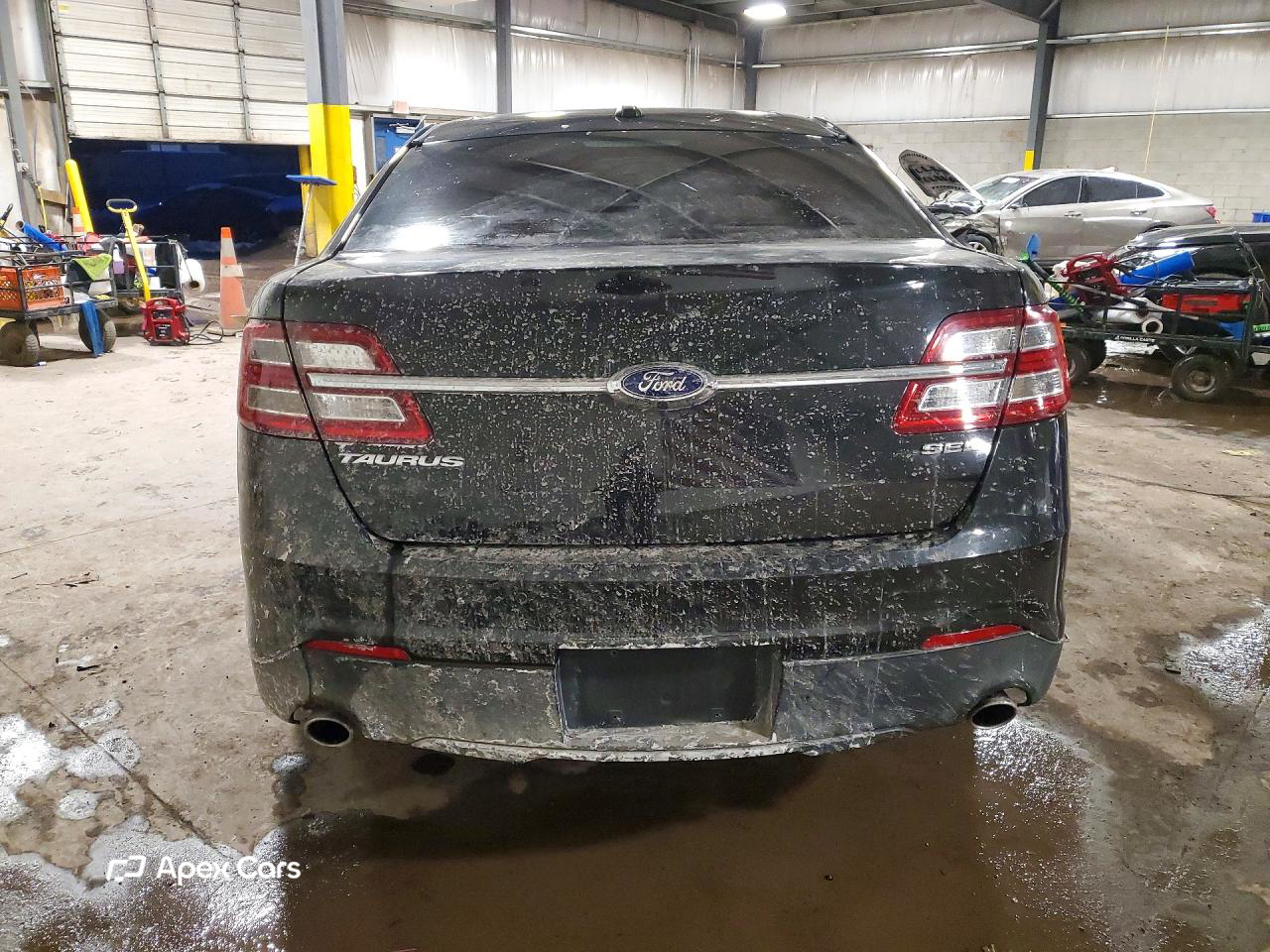 Ford Taurus 2015