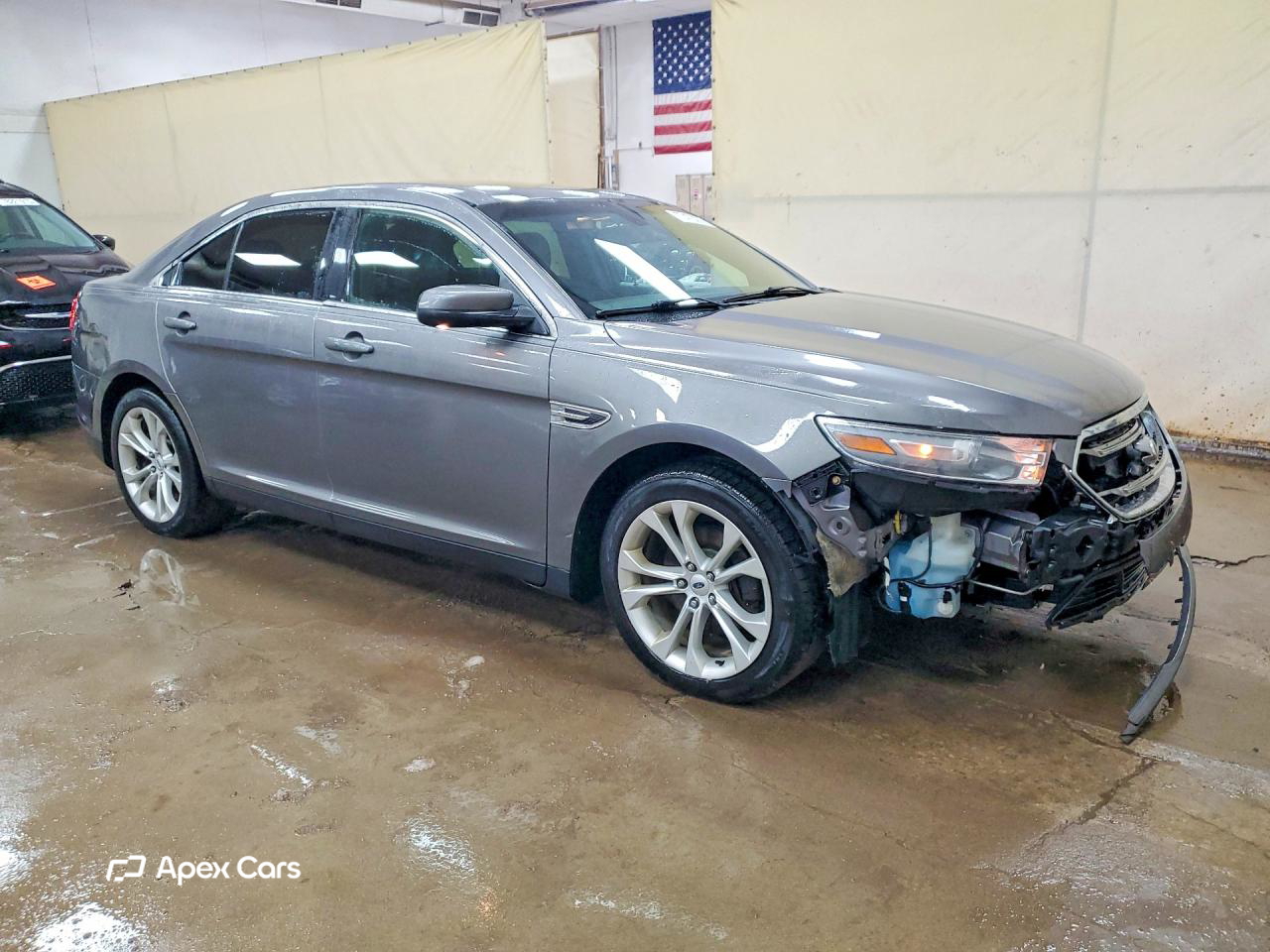 Ford Taurus 2013