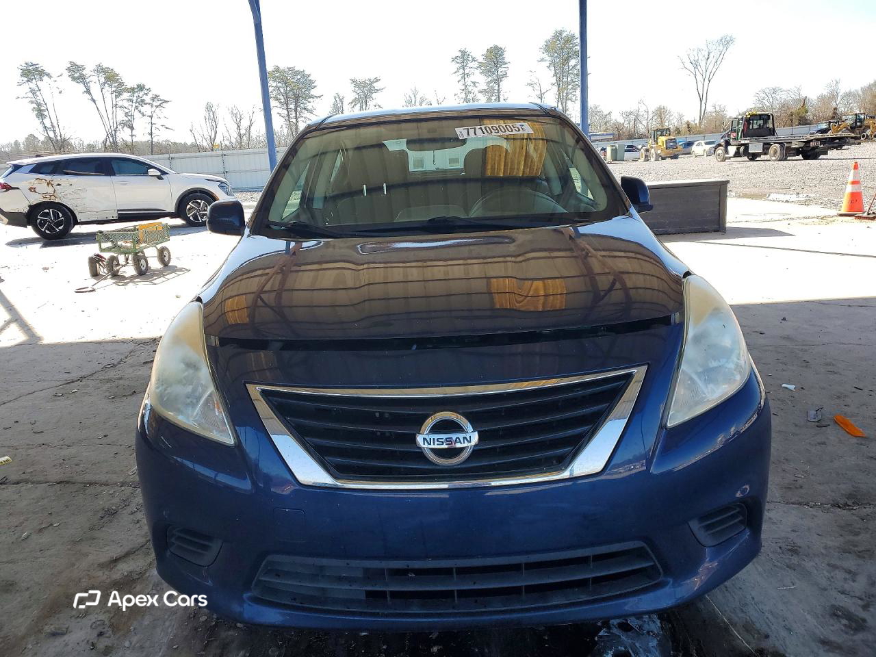 Nissan Versa 2014