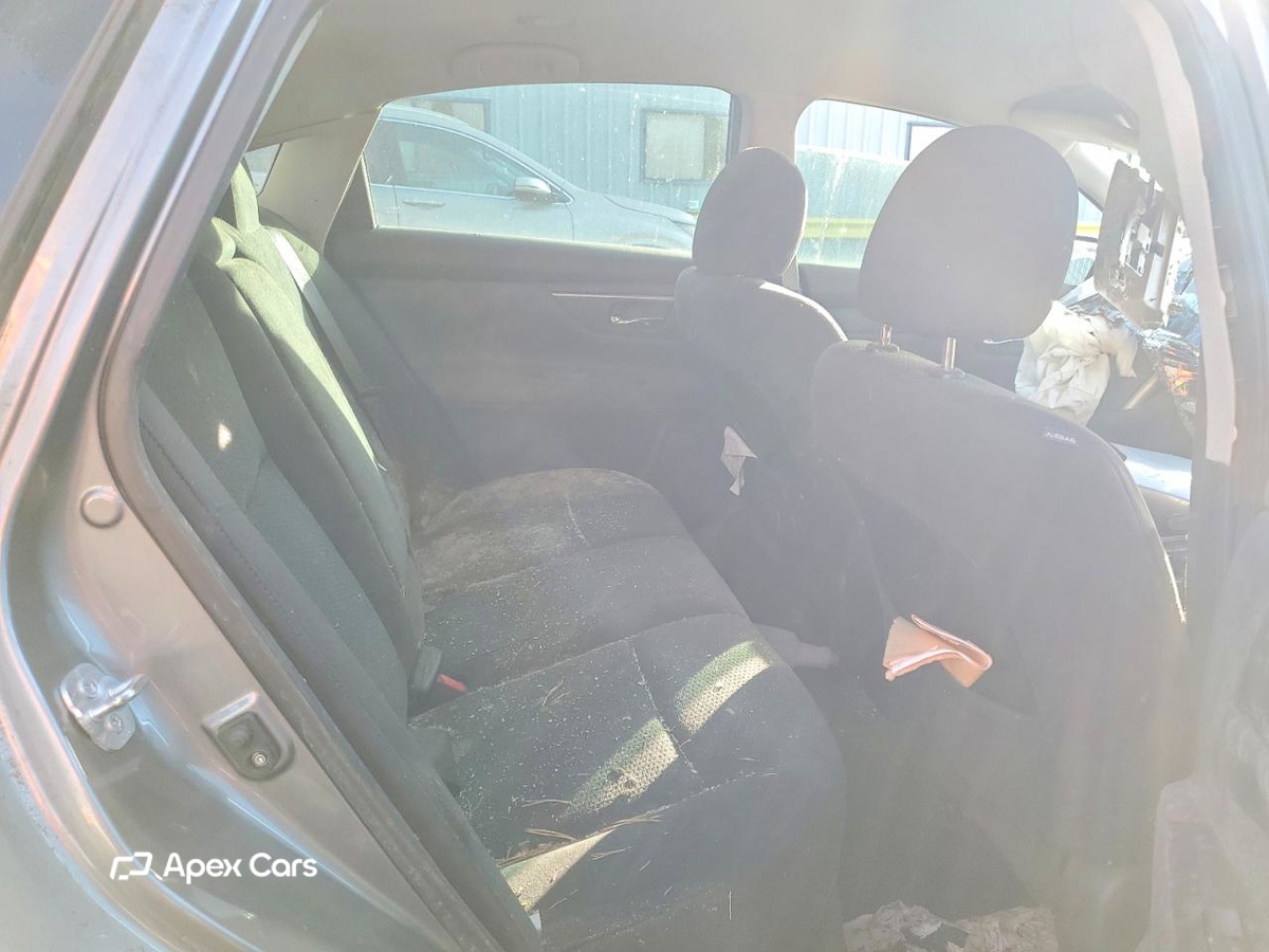 Nissan Altima 2015