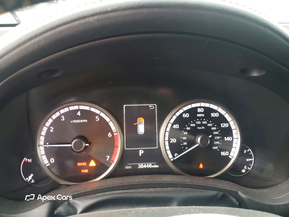 Lexus NX 2021
