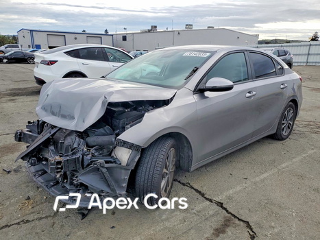 Kia Forte 2023 - Image 1 of 14