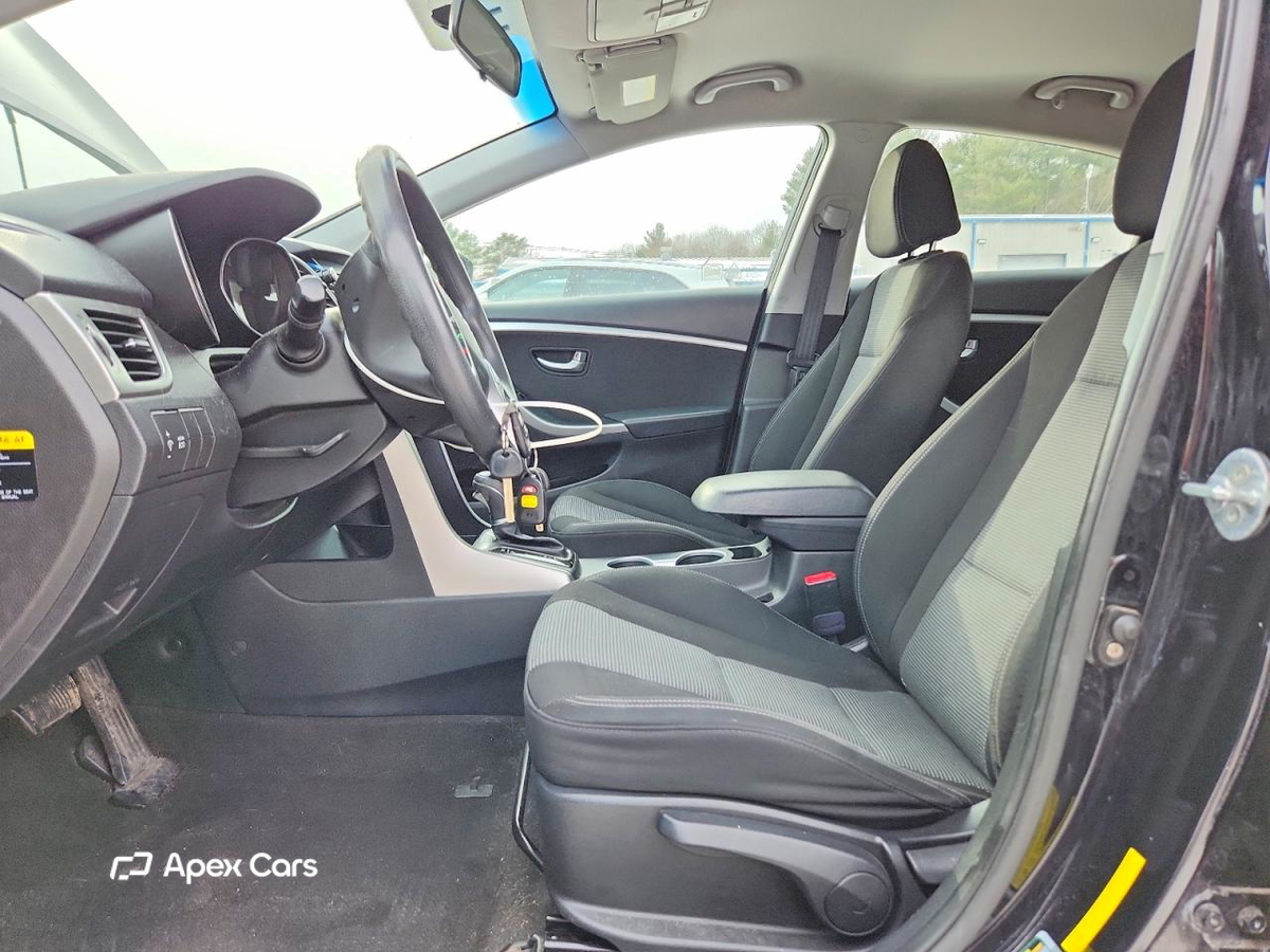Hyundai Elantra 2016