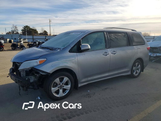 Toyota Sienna 2018 - Image 1 of 14