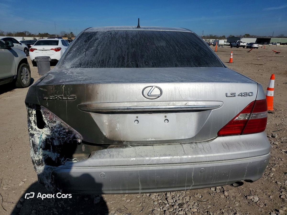 Lexus LS 2004