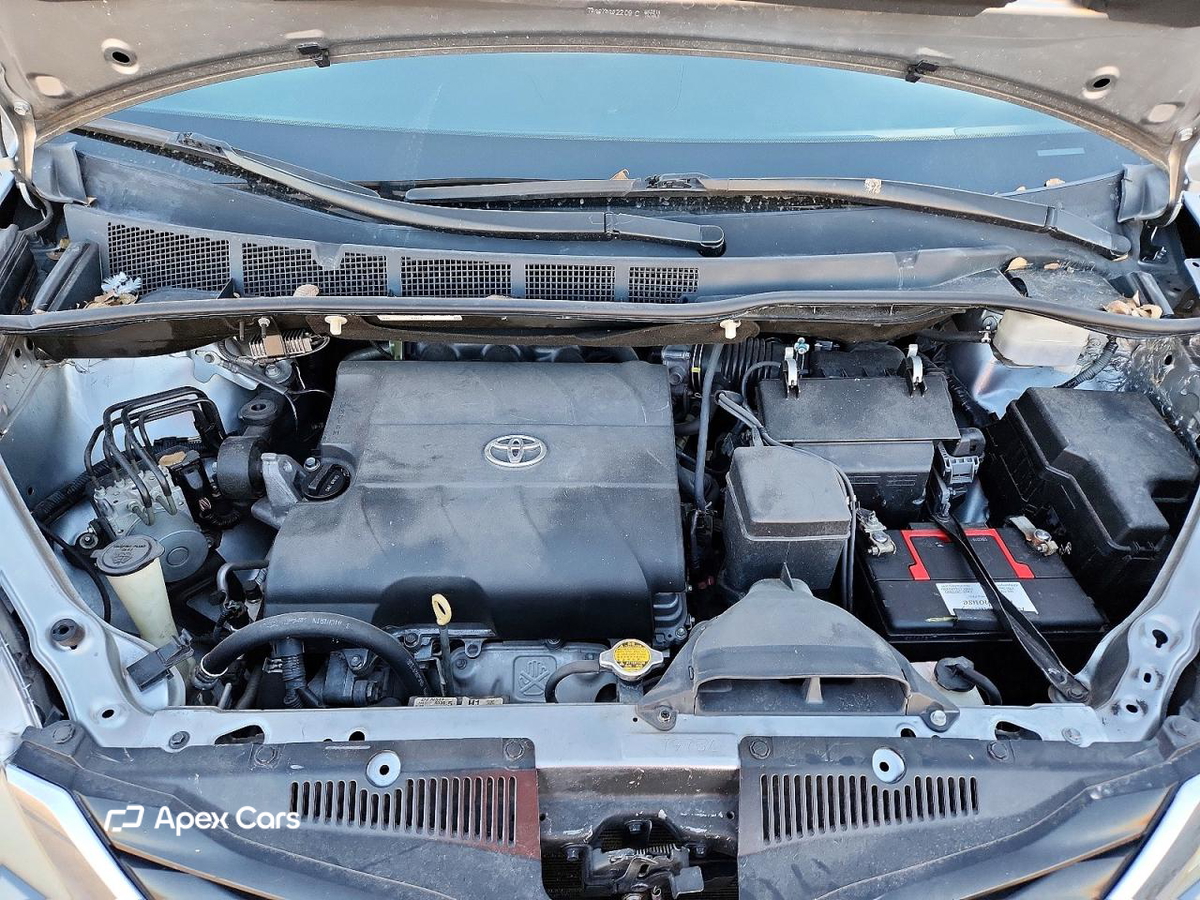 Toyota Sienna 2015