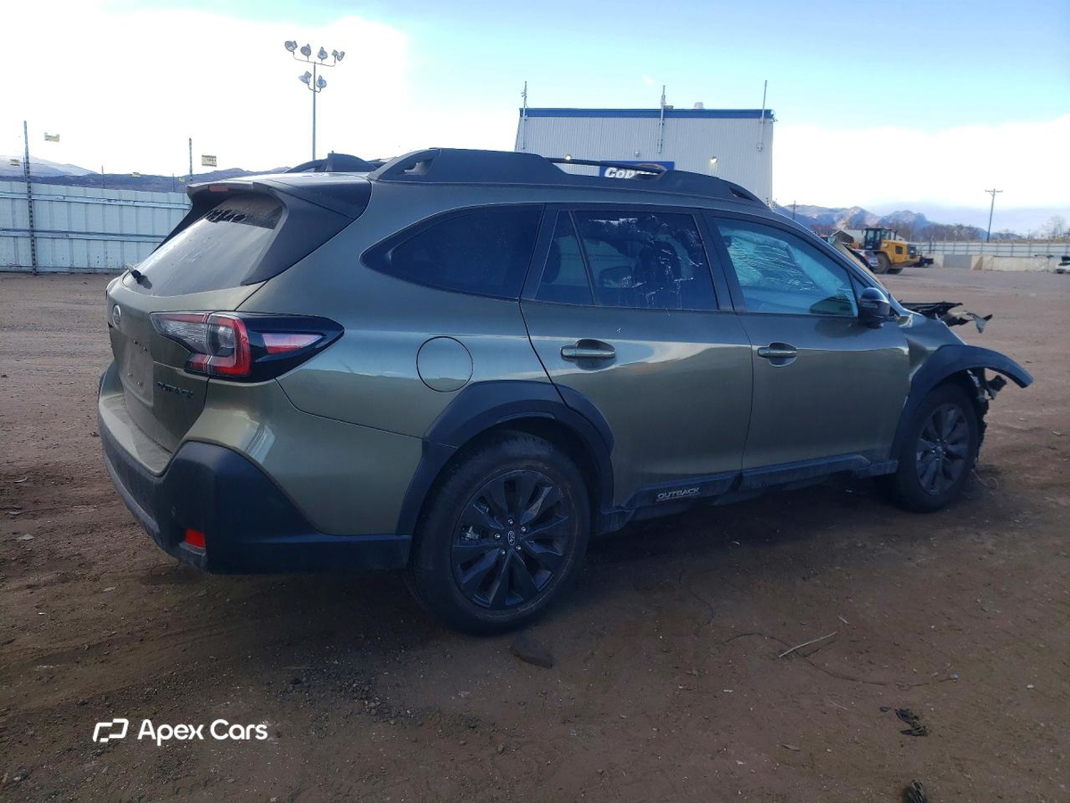 Subaru Outback 2024