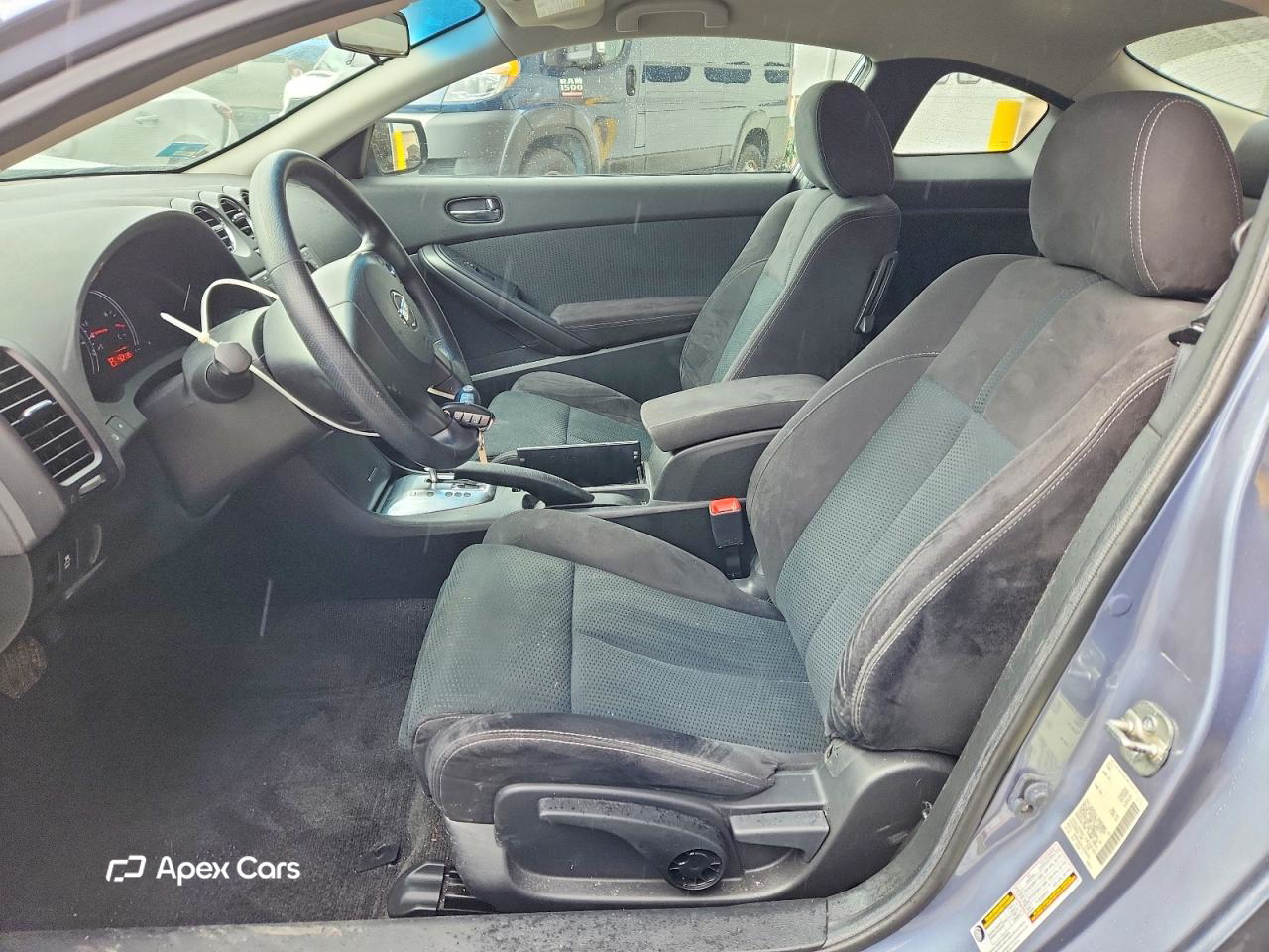 Nissan Altima 2012