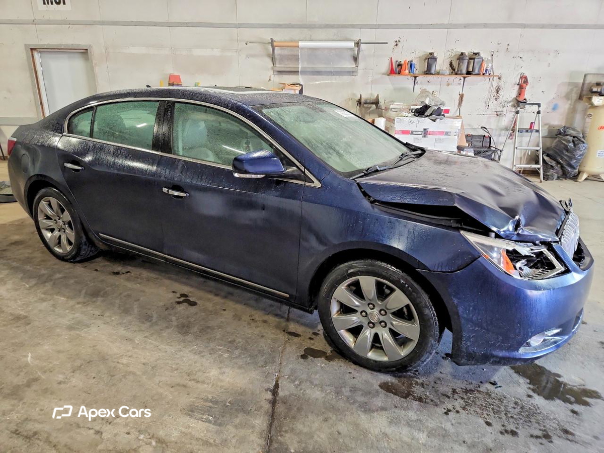 Buick LaCrosse 2011