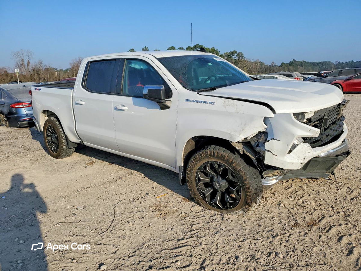 Chevrolet Silverado 2023