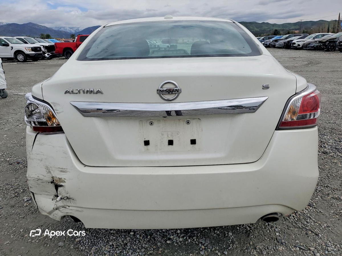 Nissan Altima 2015