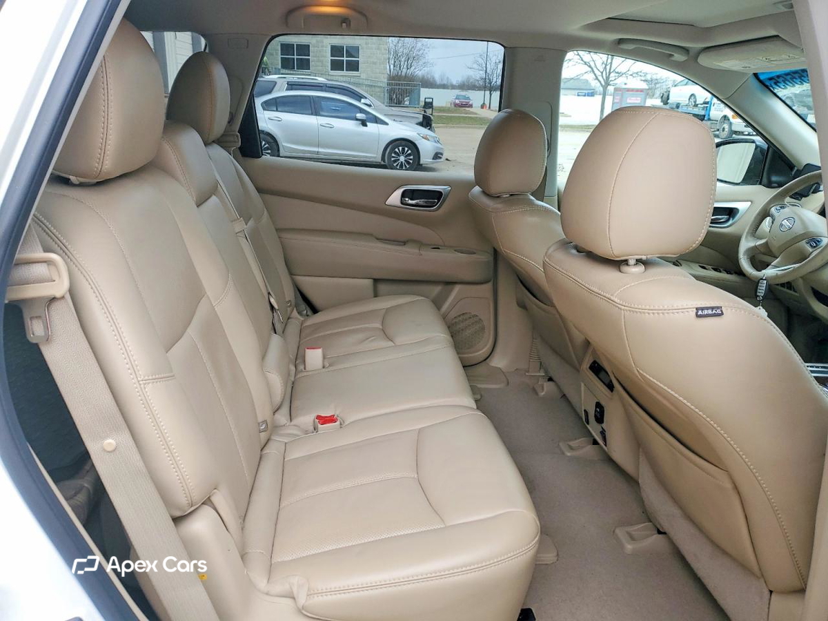 Nissan Pathfinder 2015