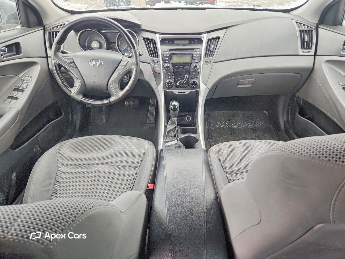 Hyundai Sonata 2012