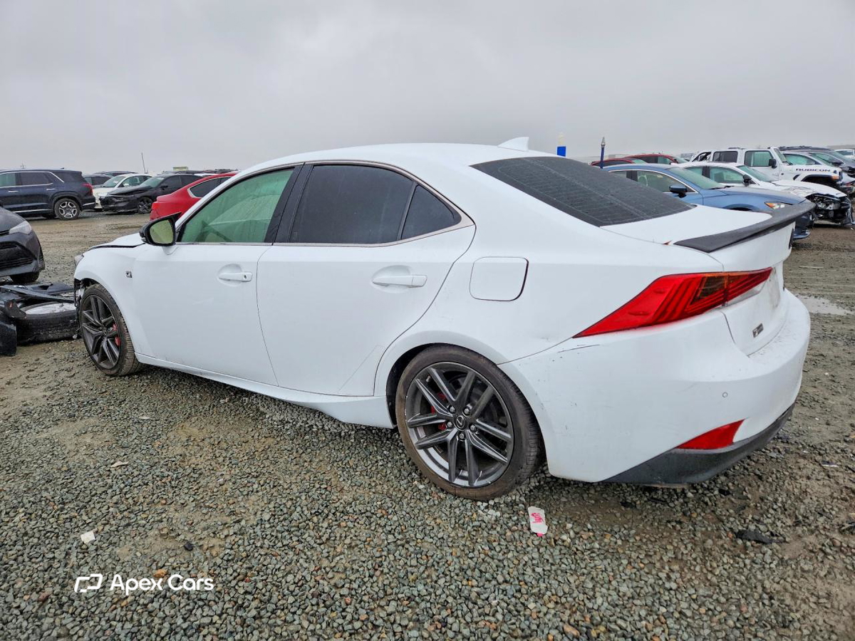 Lexus IS 2018