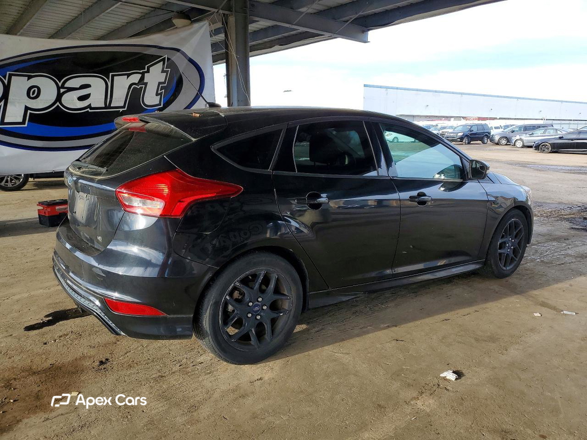 Ford Focus 2015