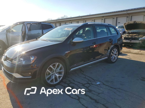 Volkswagen Golf 2017 - Image 1 of 5