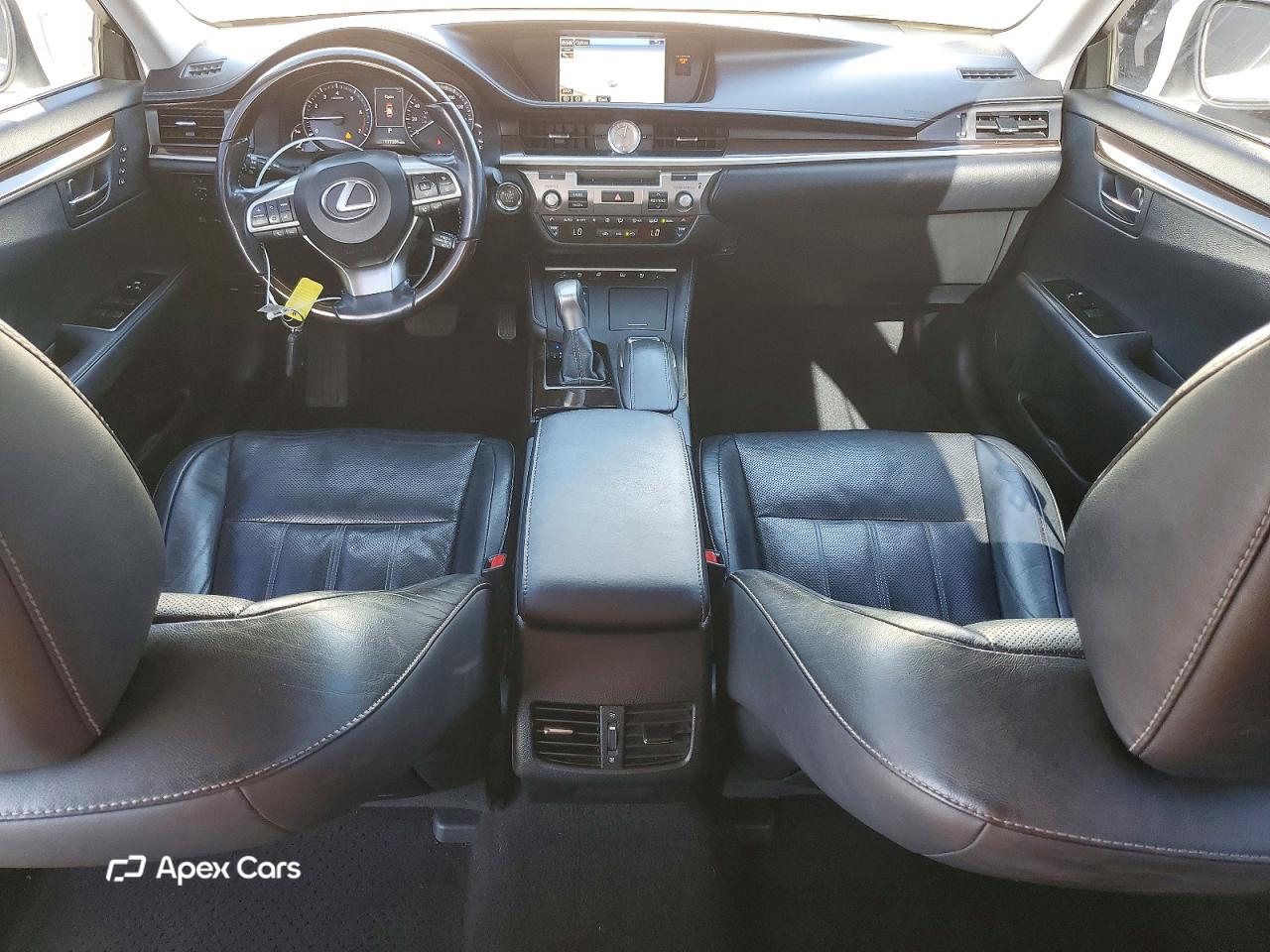 Lexus ES 2016