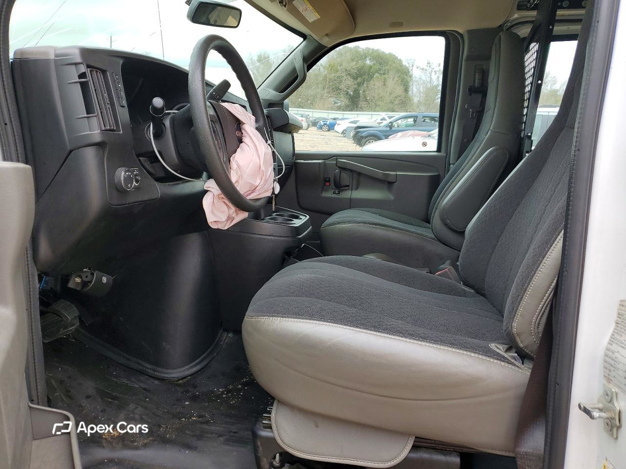 GMC Savana 2019