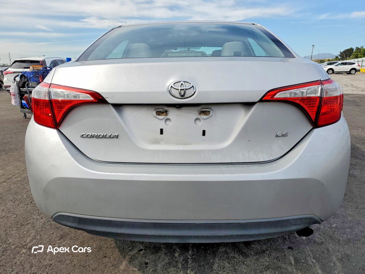 Toyota Corolla 2015