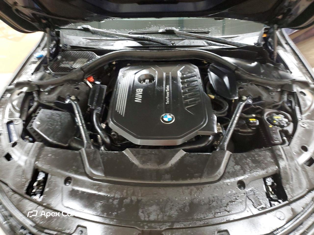BMW Series 7 2016