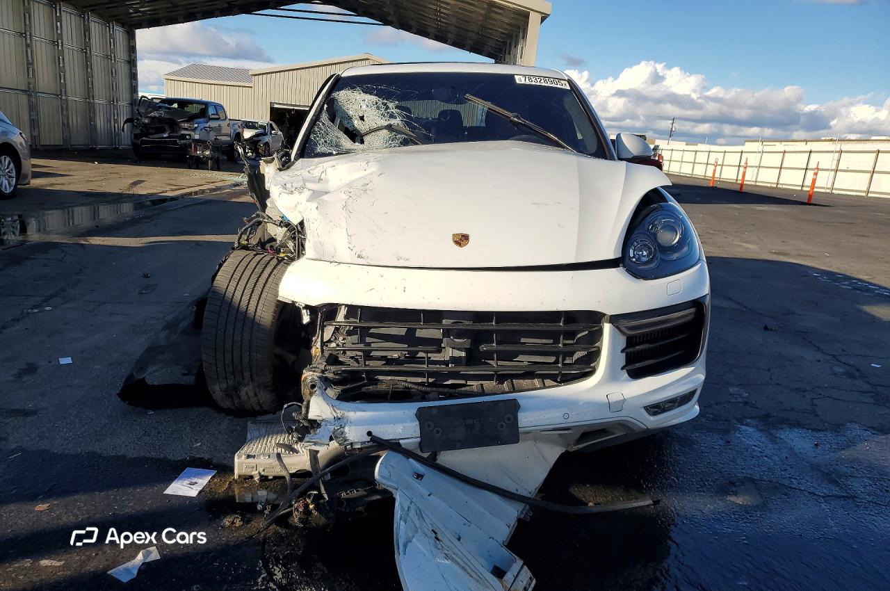 Porsche Cayenne 2016