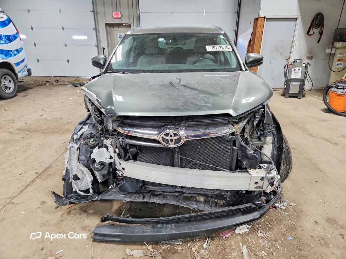 Toyota Highlander 2016