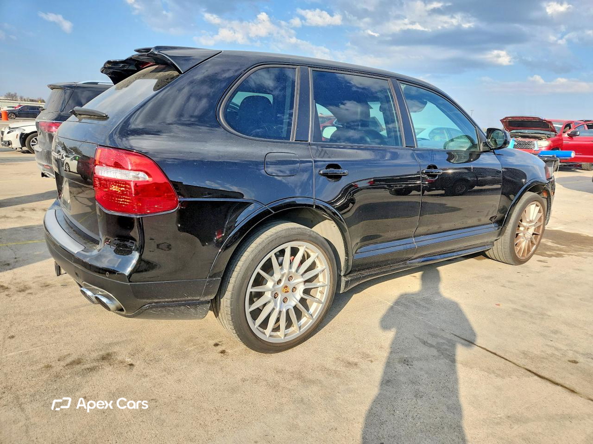 Porsche Cayenne 2010
