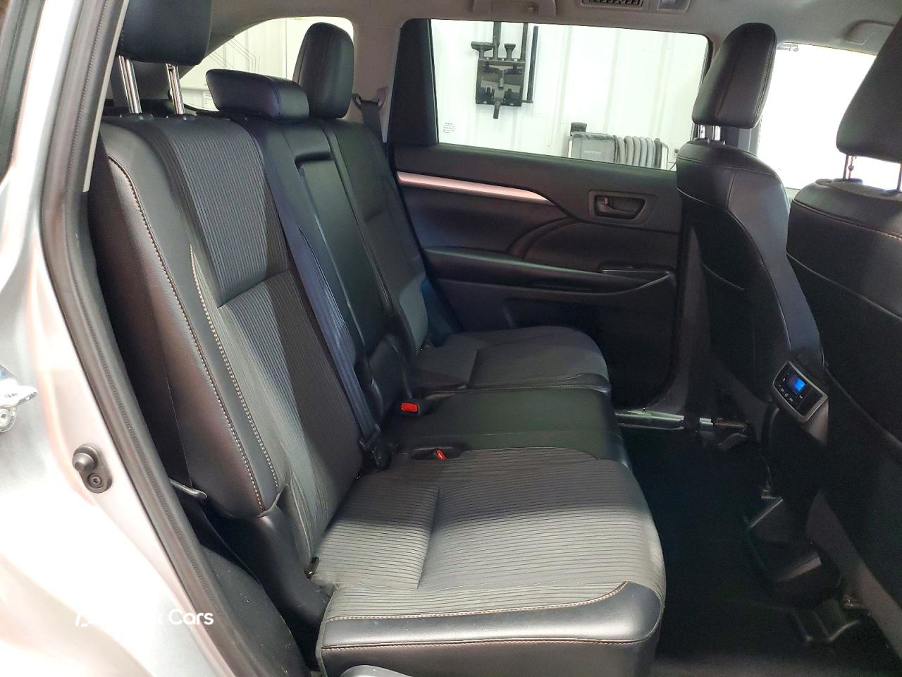 Toyota Highlander 2019