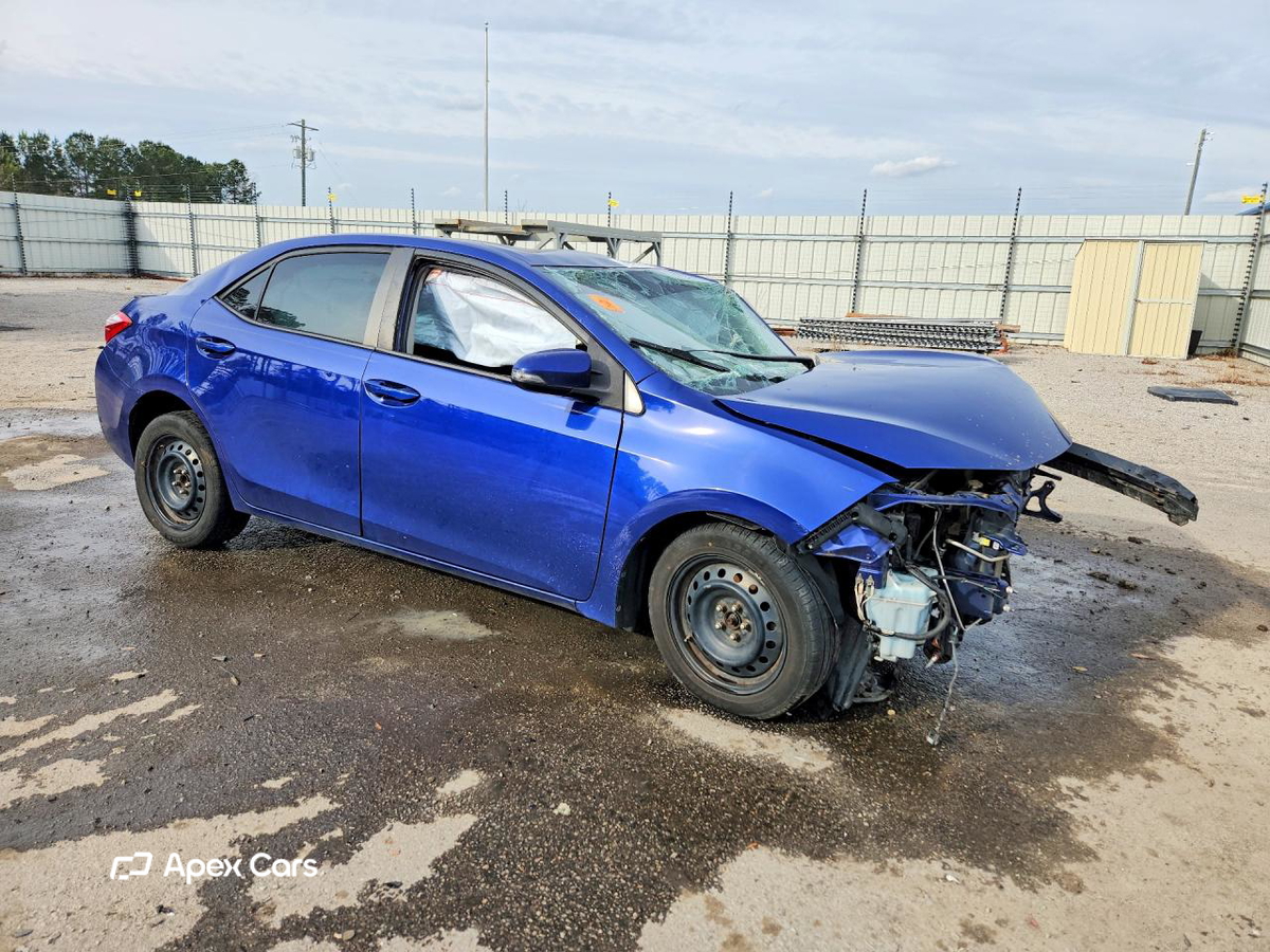 Toyota Corolla 2015