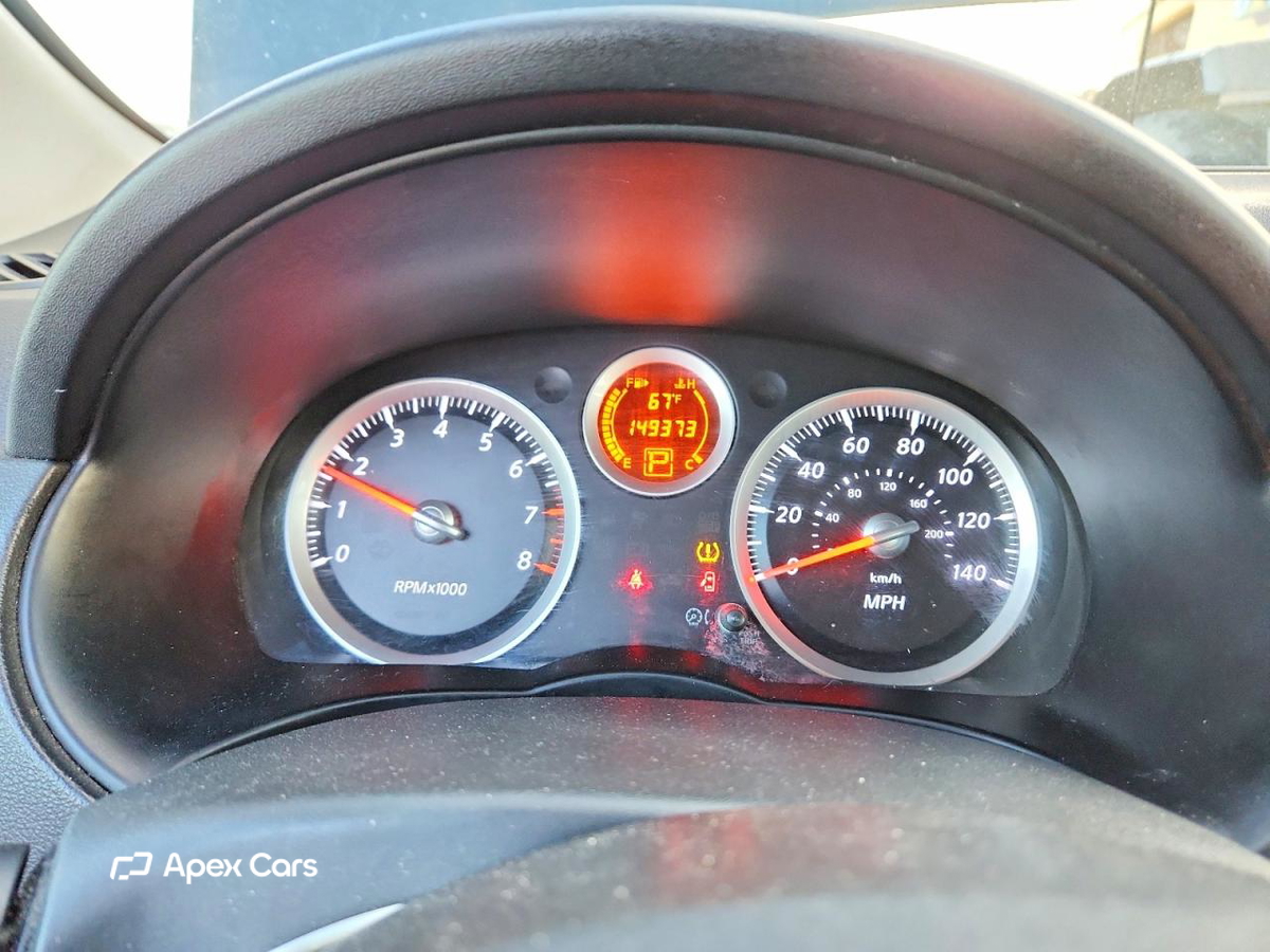 Nissan Sentra 2011