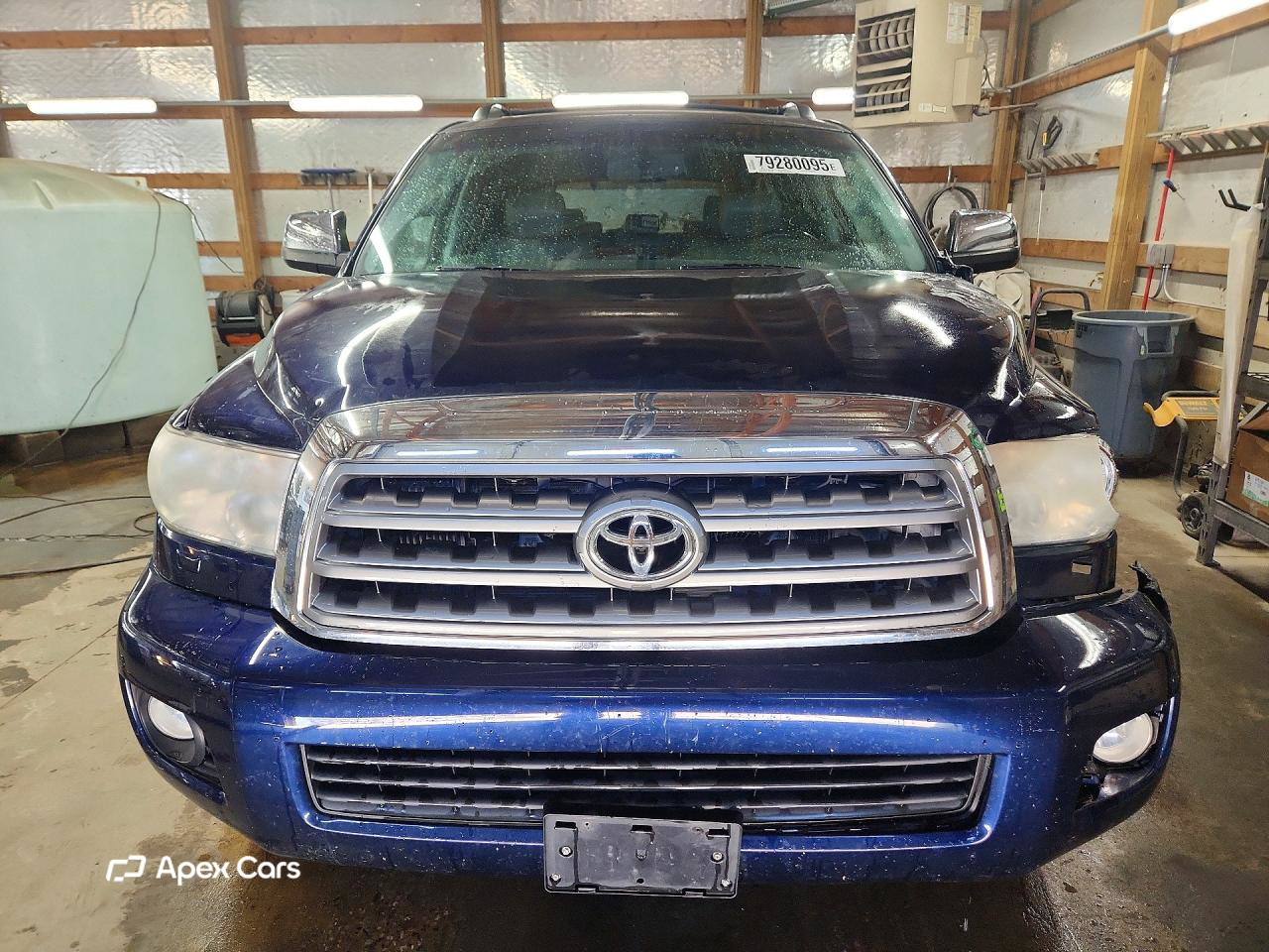 Toyota Sequoia 2010