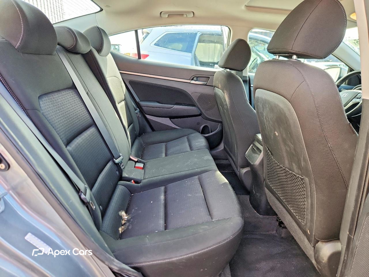 Hyundai Elantra 2018