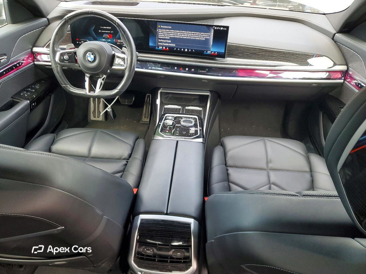 BMW Series 7 2023
