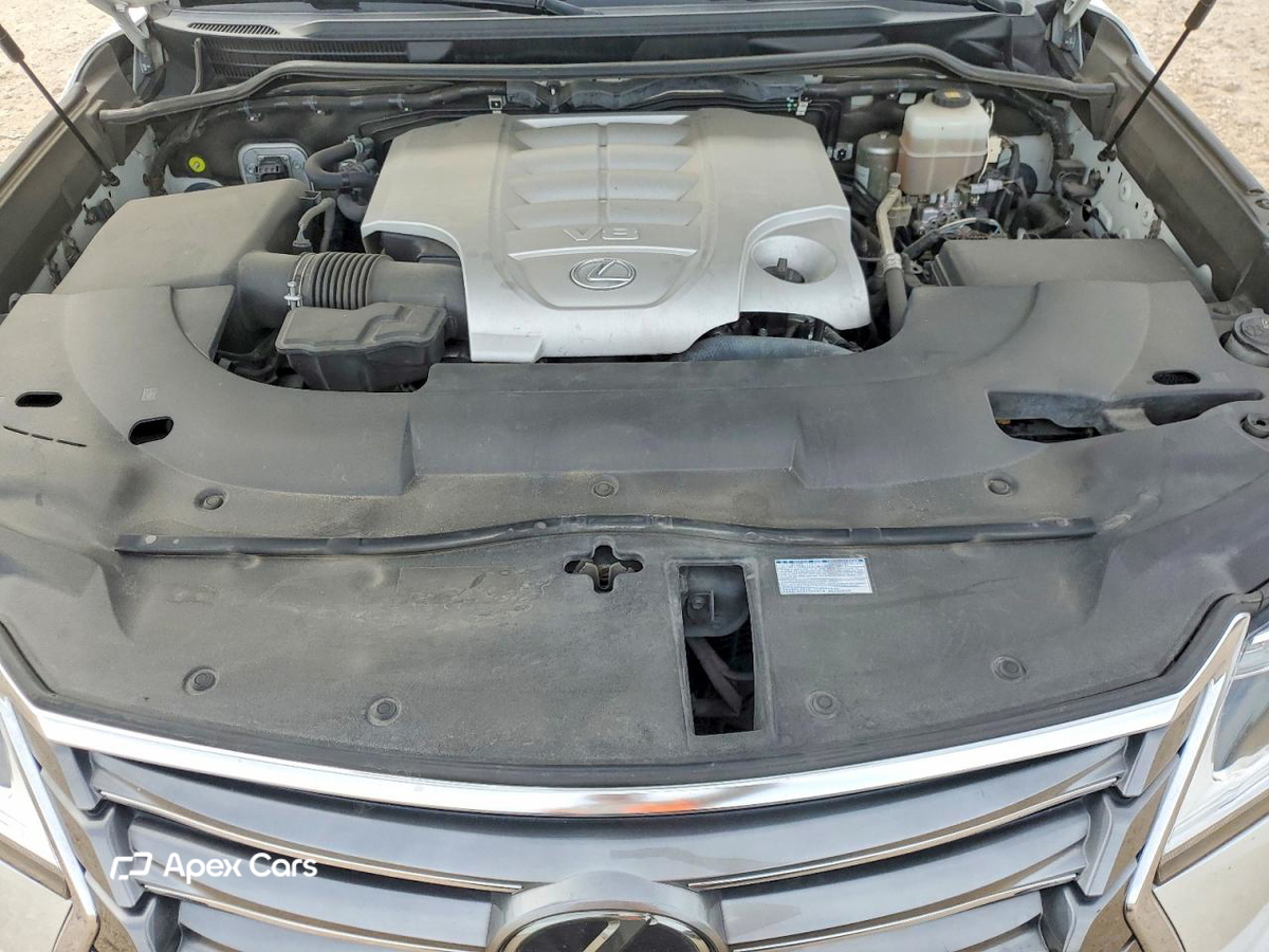 Lexus LX 2019