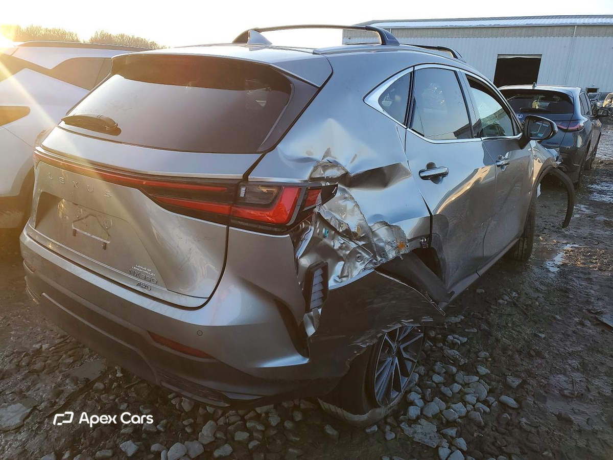 Lexus NX 2023