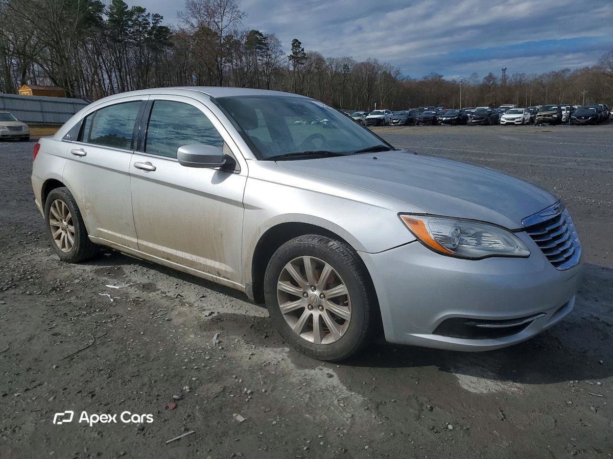 Chrysler 200 2011
