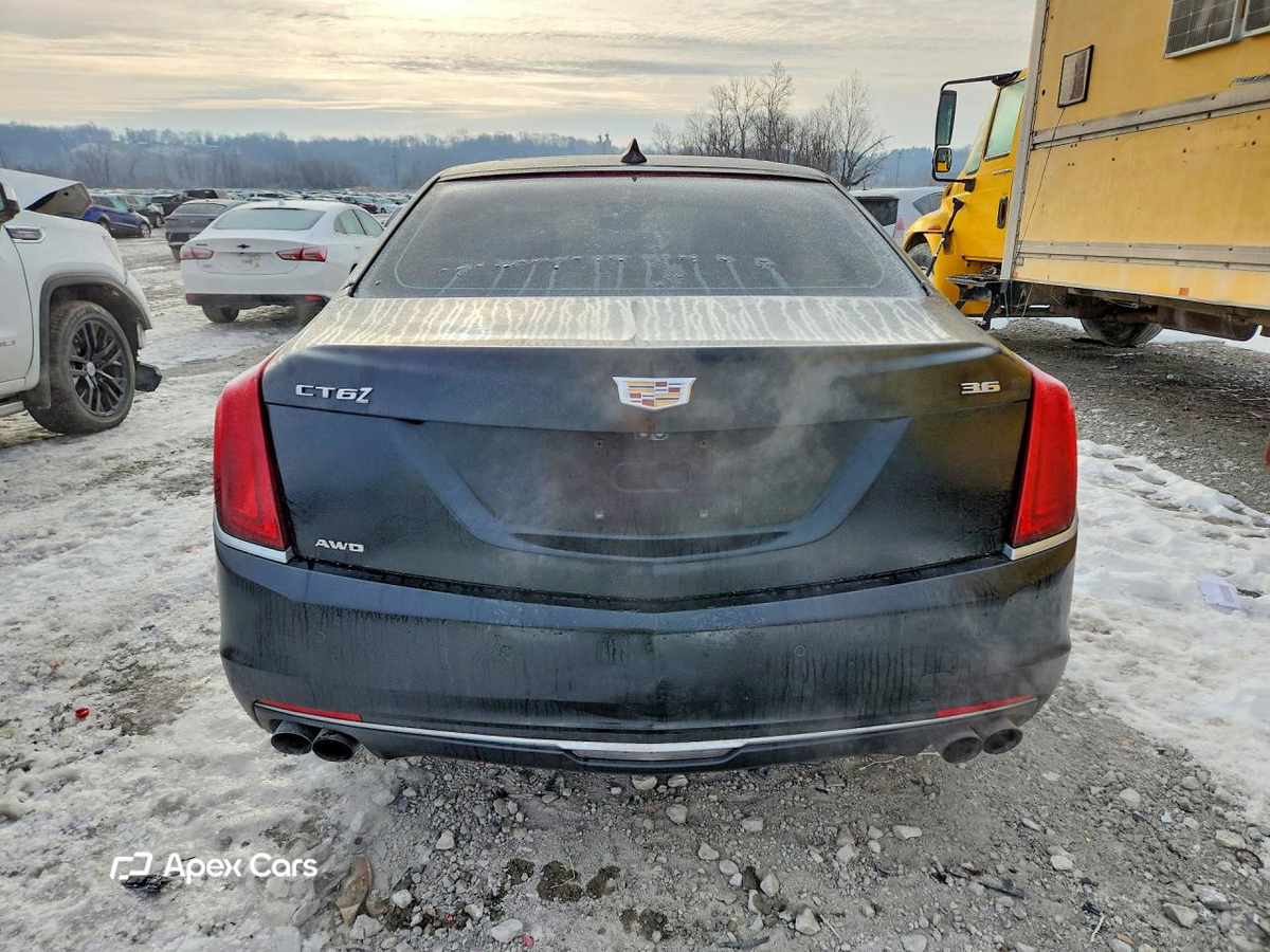 Cadillac CT6 2017