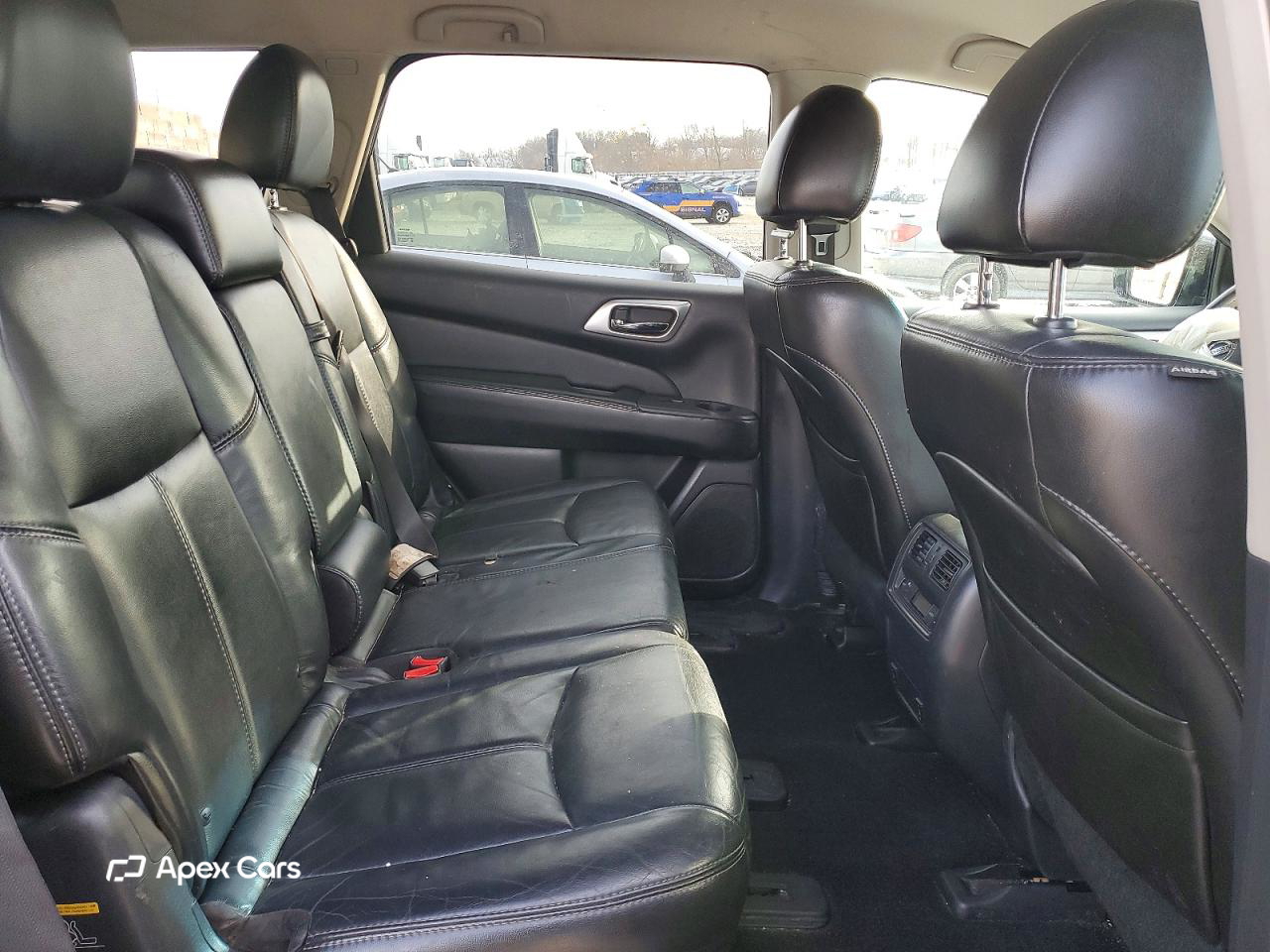 Nissan Pathfinder 2014