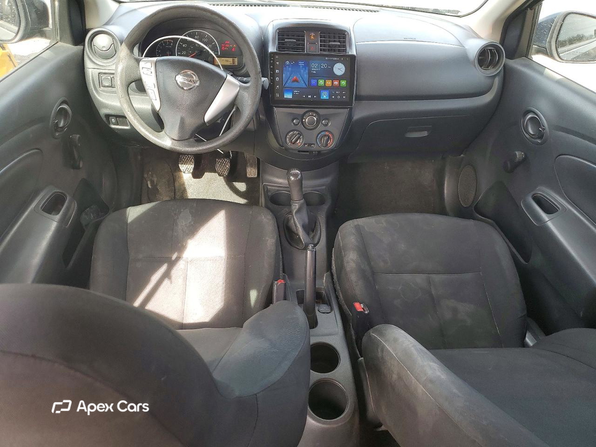 Nissan Versa 2016
