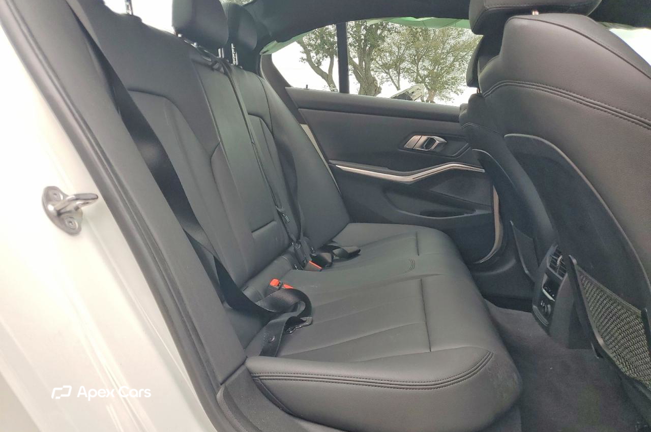 BMW Series 3 2019