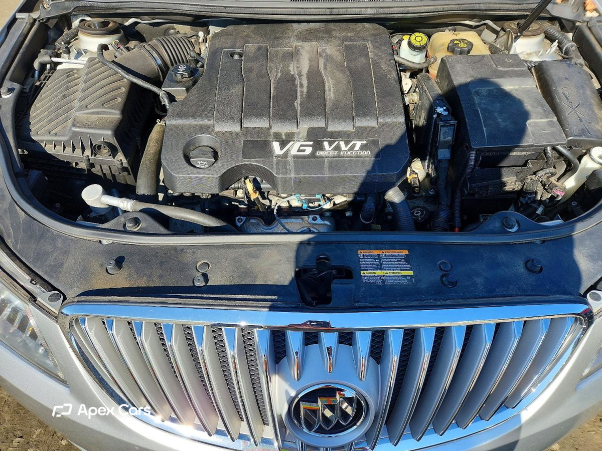 Buick LaCrosse 2011