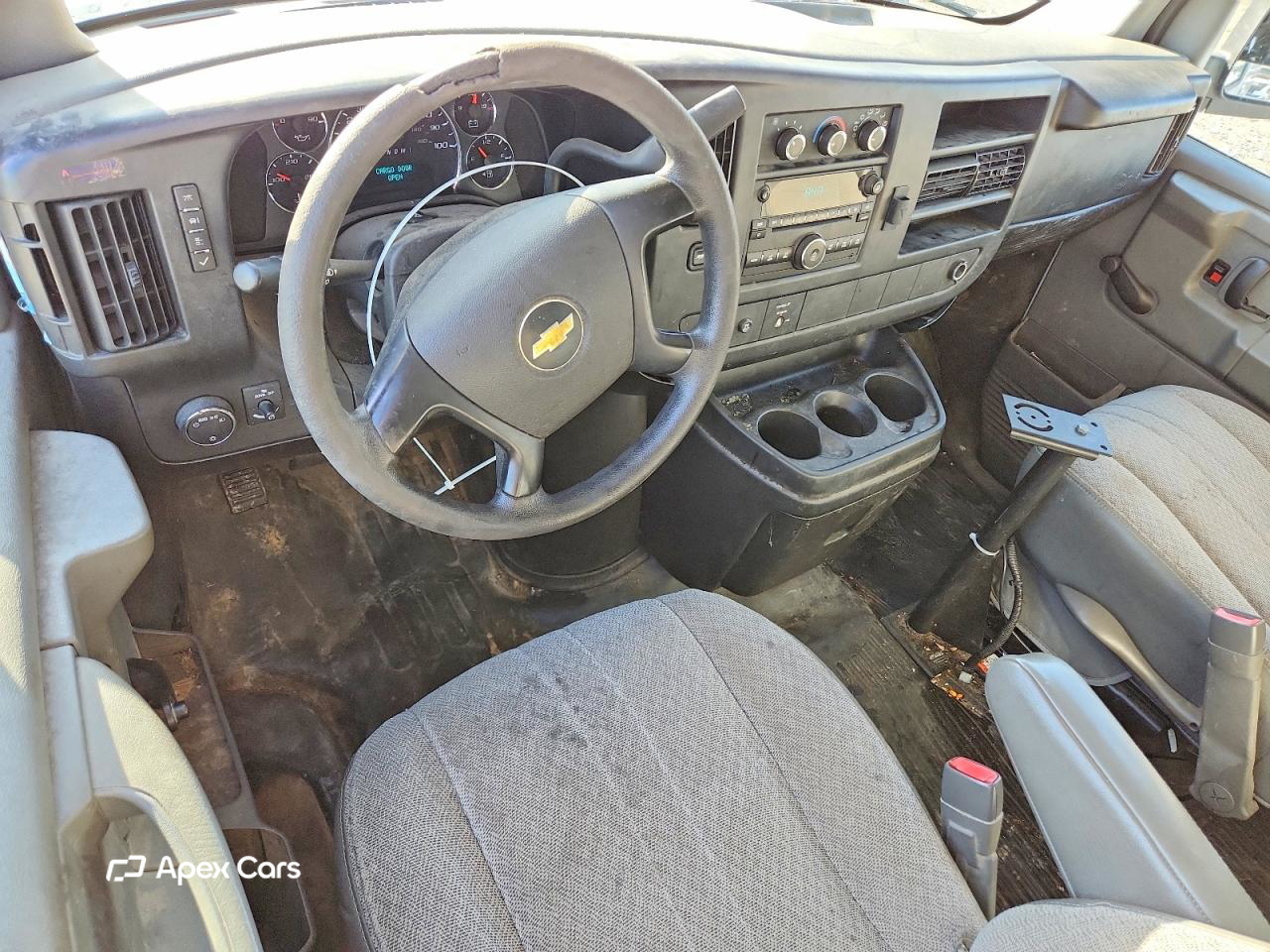 Chevrolet Express 2011