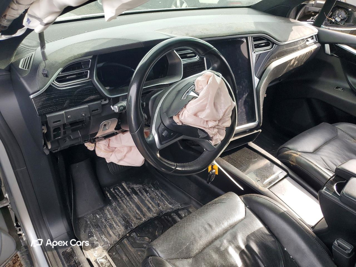 Tesla Model X 2016